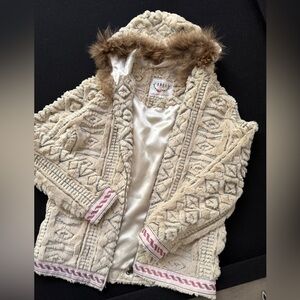 BNCI Plush Faux Fur Jacket SZ S Hooded Country Southwest Navajo Western Cozy